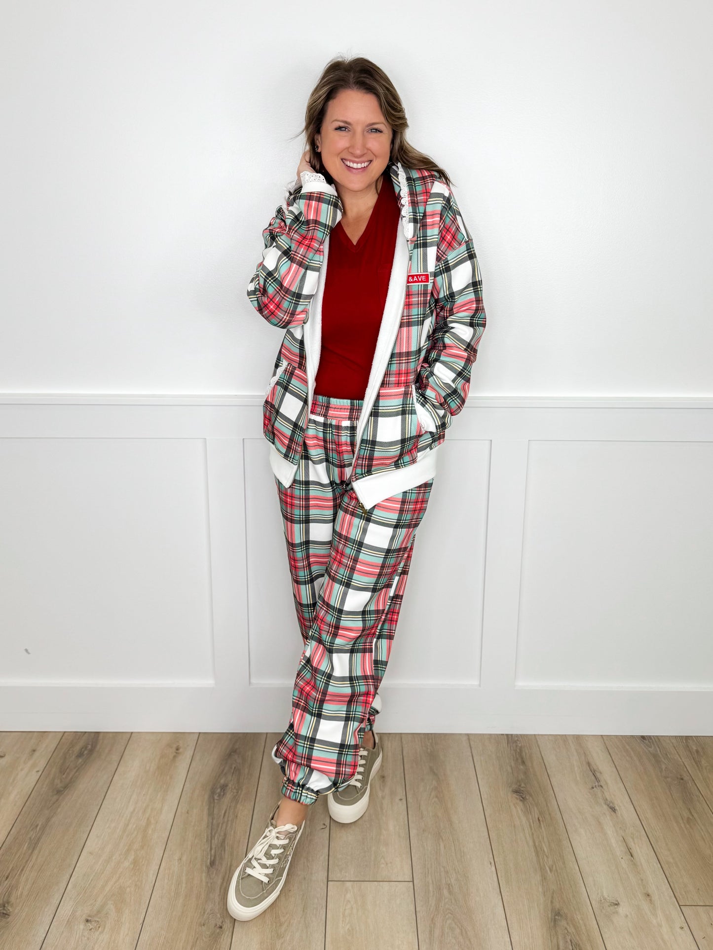 Ampersand Avenue Seasonal Snuggles High-Rise Cotton Blend Plaid Joggers